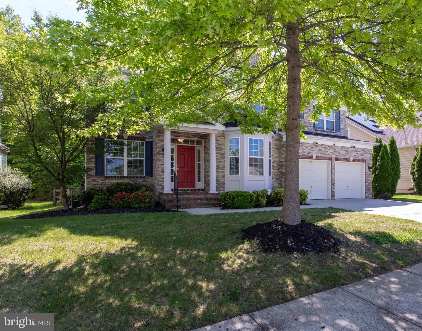 3012 Lake Forest Dr photo 2