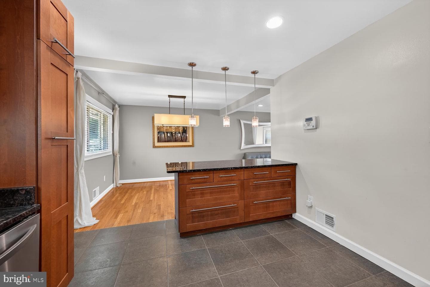 5506 Helmont Drive photo 5