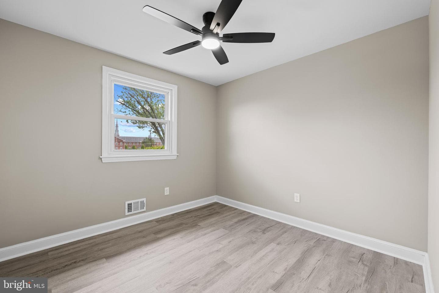 2112 Gaither Street photo 25