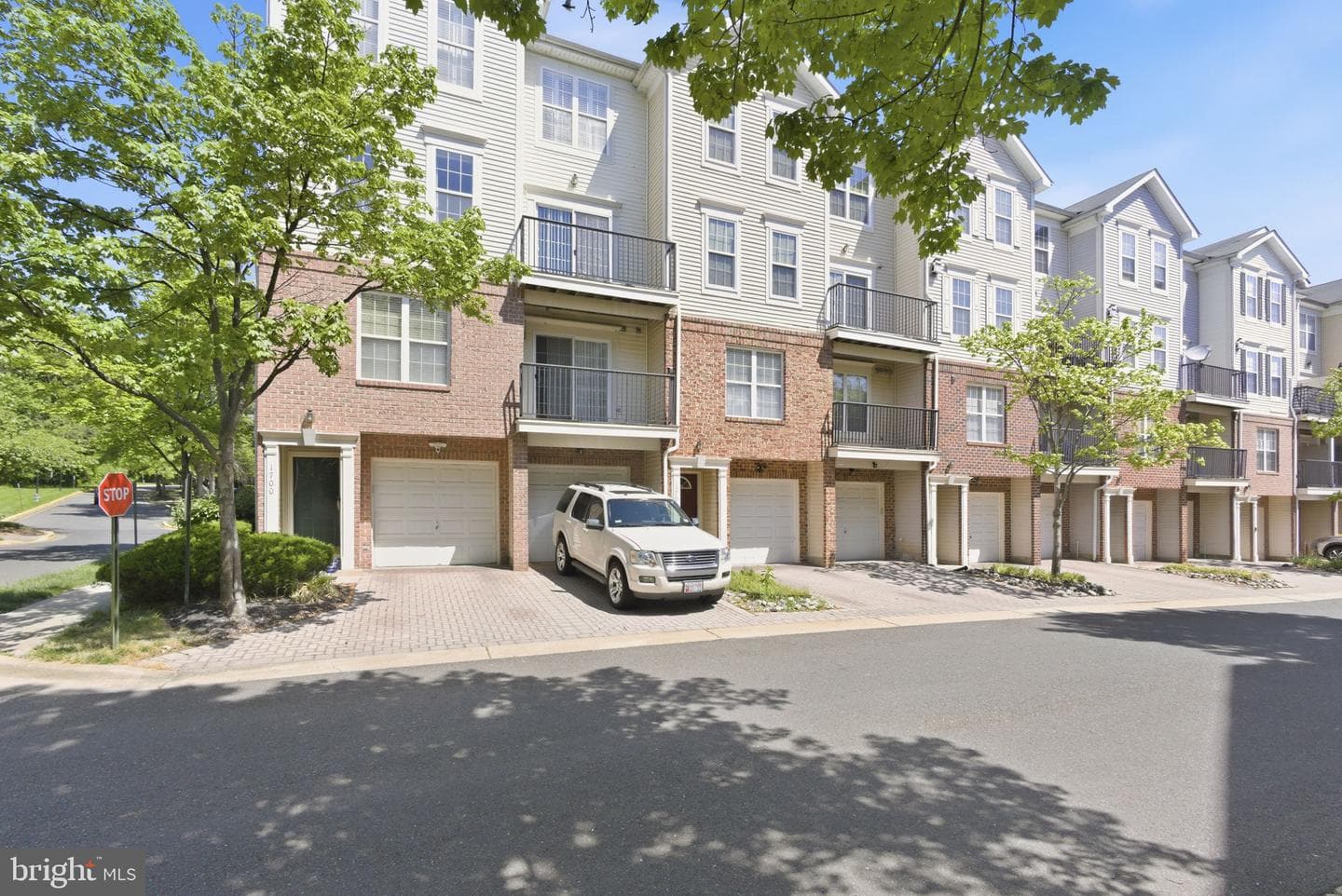 9901 Greenspire Way # 138 photo 32