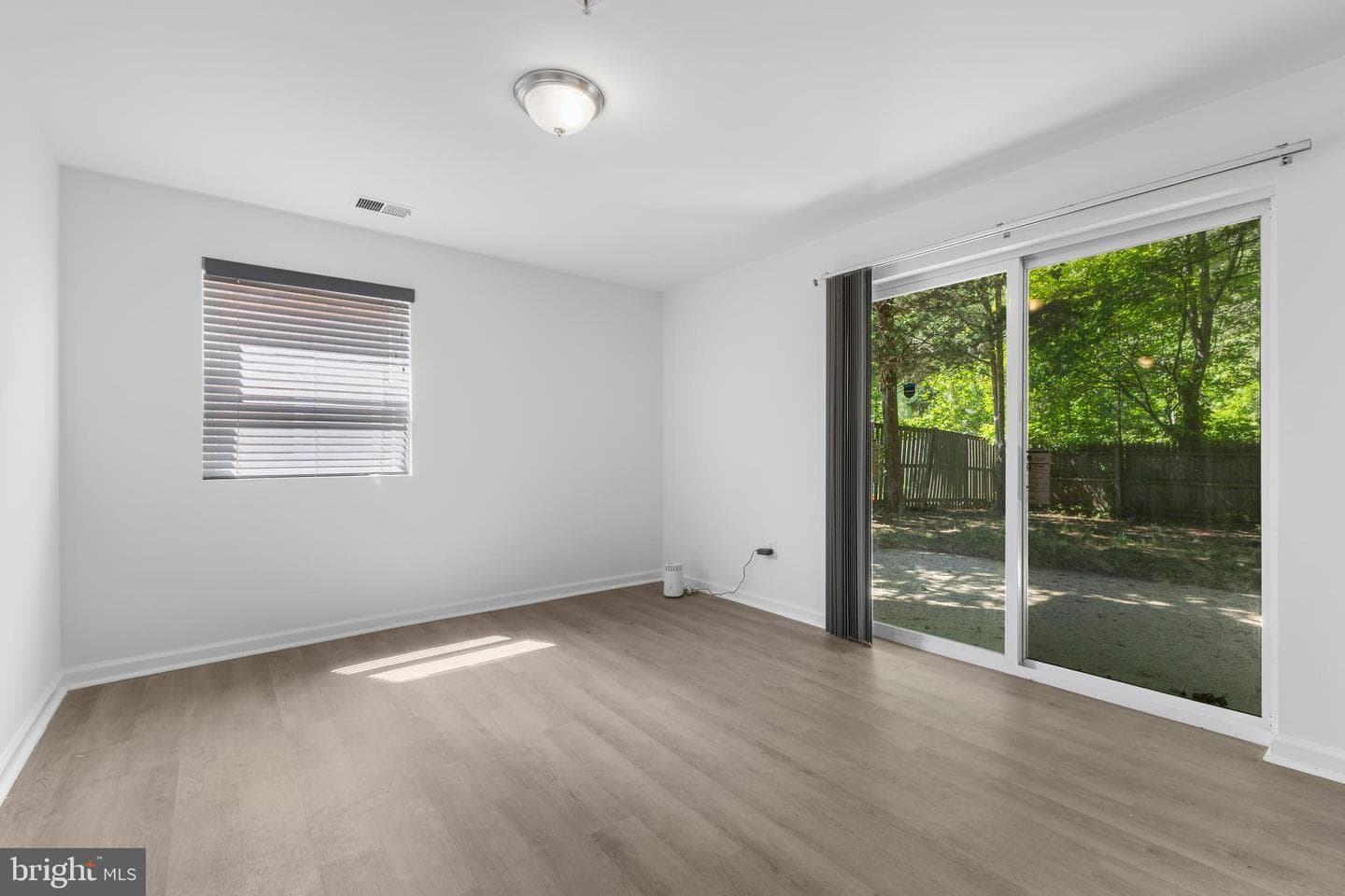 205 Weymouth Street photo 22