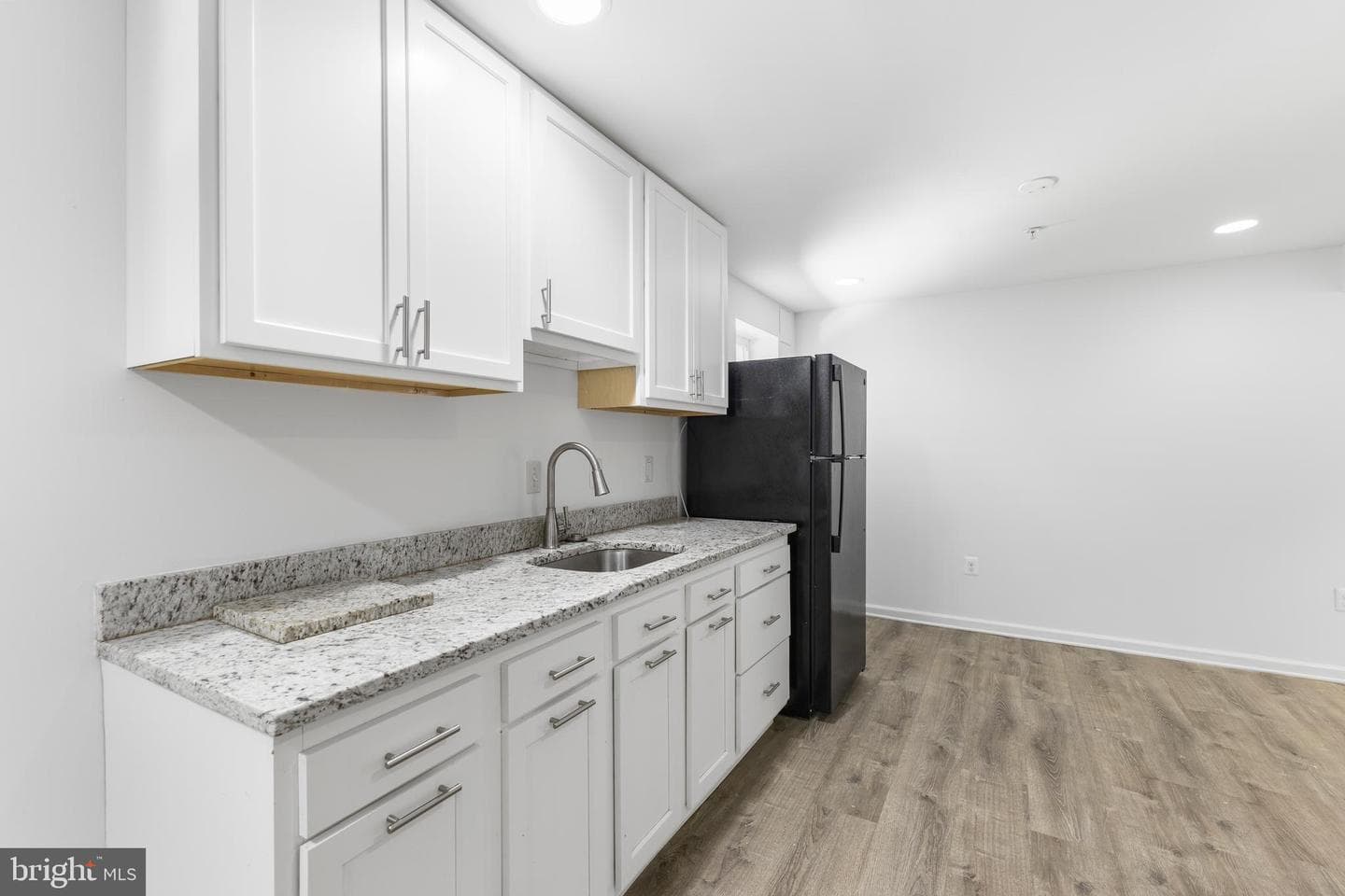 205 Weymouth Street photo 28
