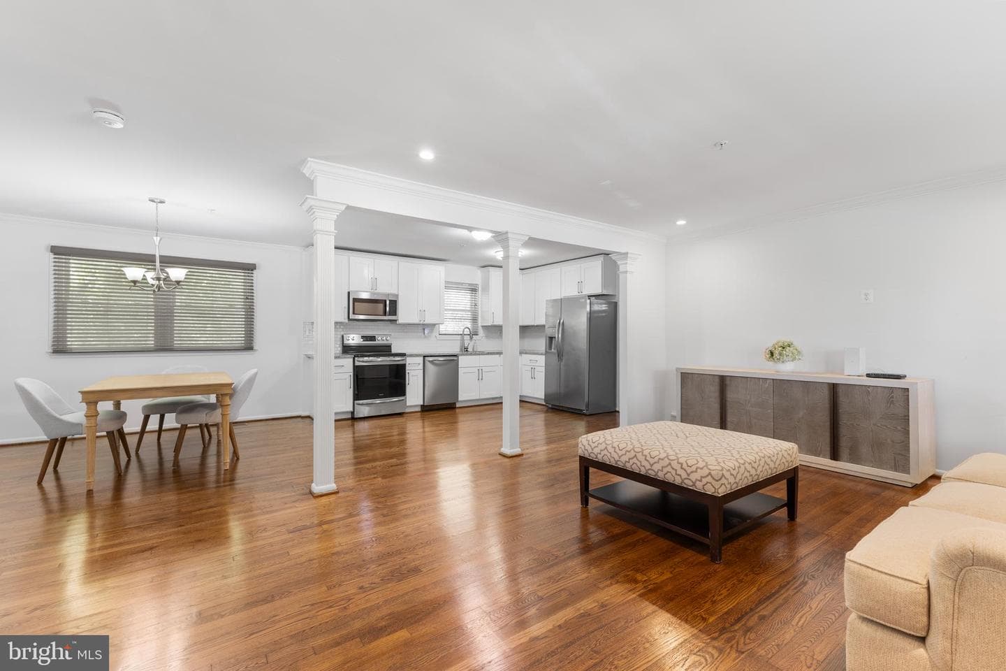 205 Weymouth Street photo 4