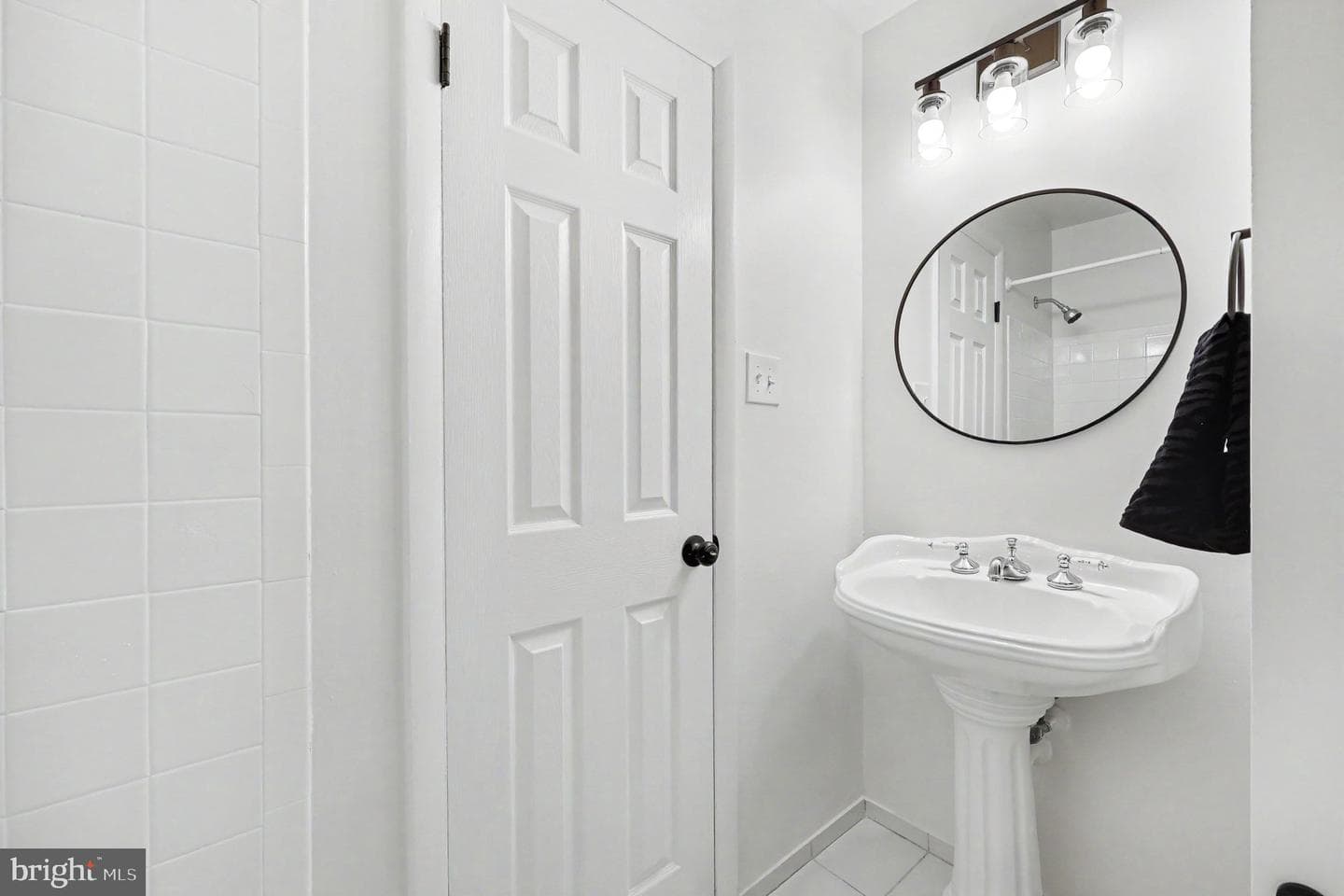 5014 Woodford Lane photo 18