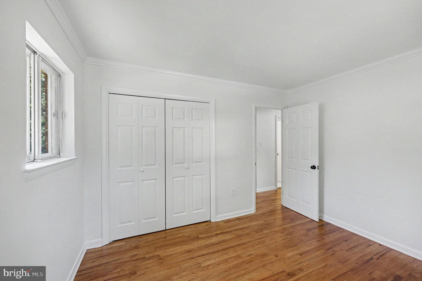 5014 Woodford Lane photo 20