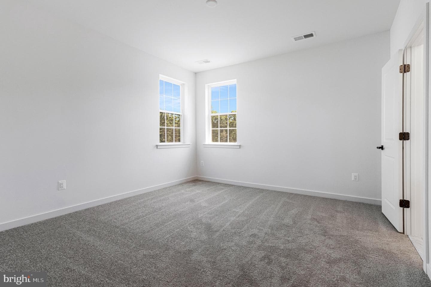 2007 Saint James Road photo 55