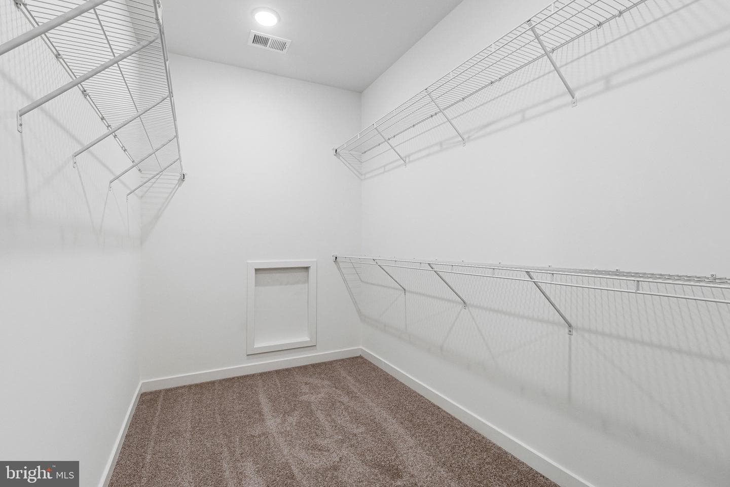 2007 Saint James Road photo 73