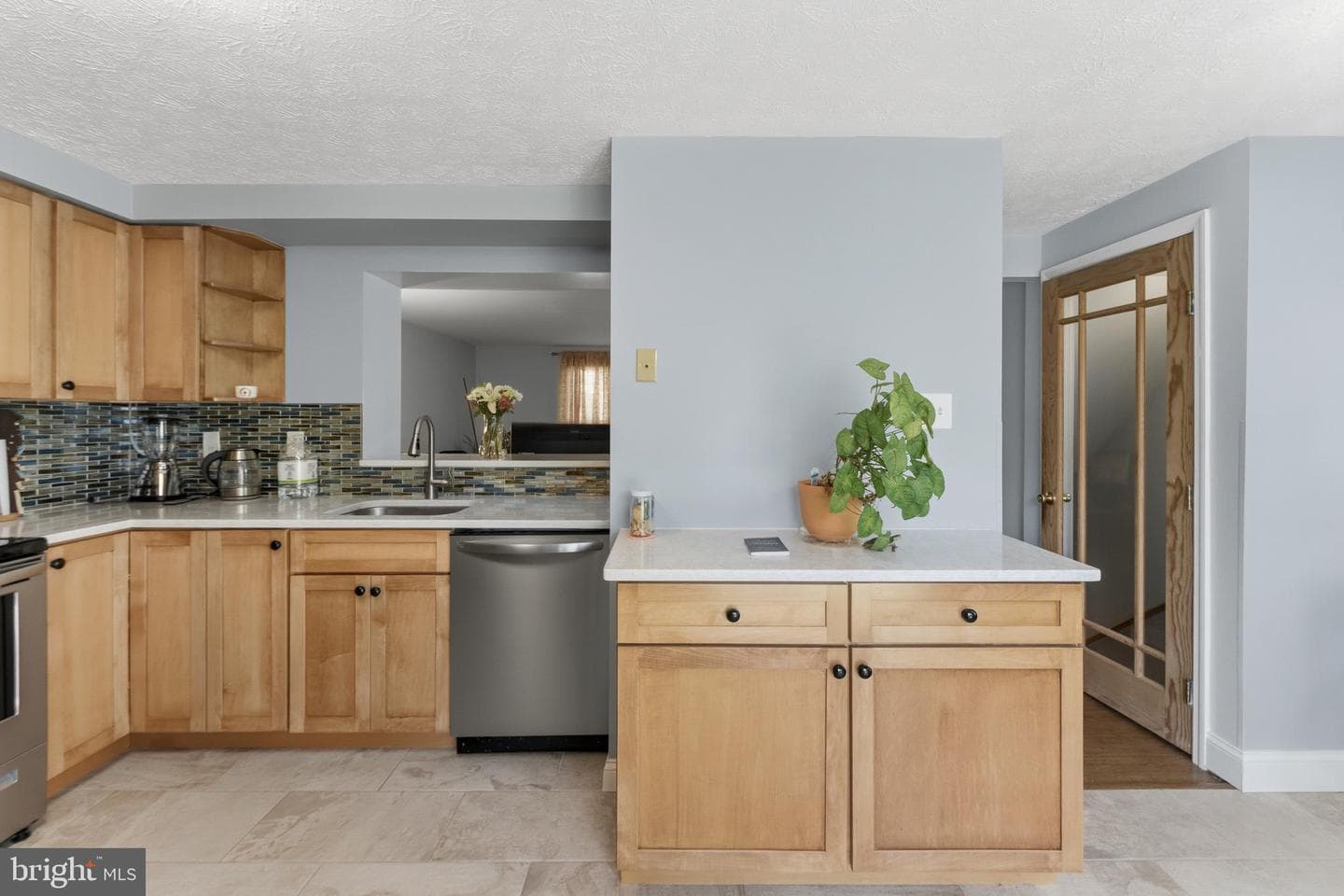 6255 Hammett Street photo 14