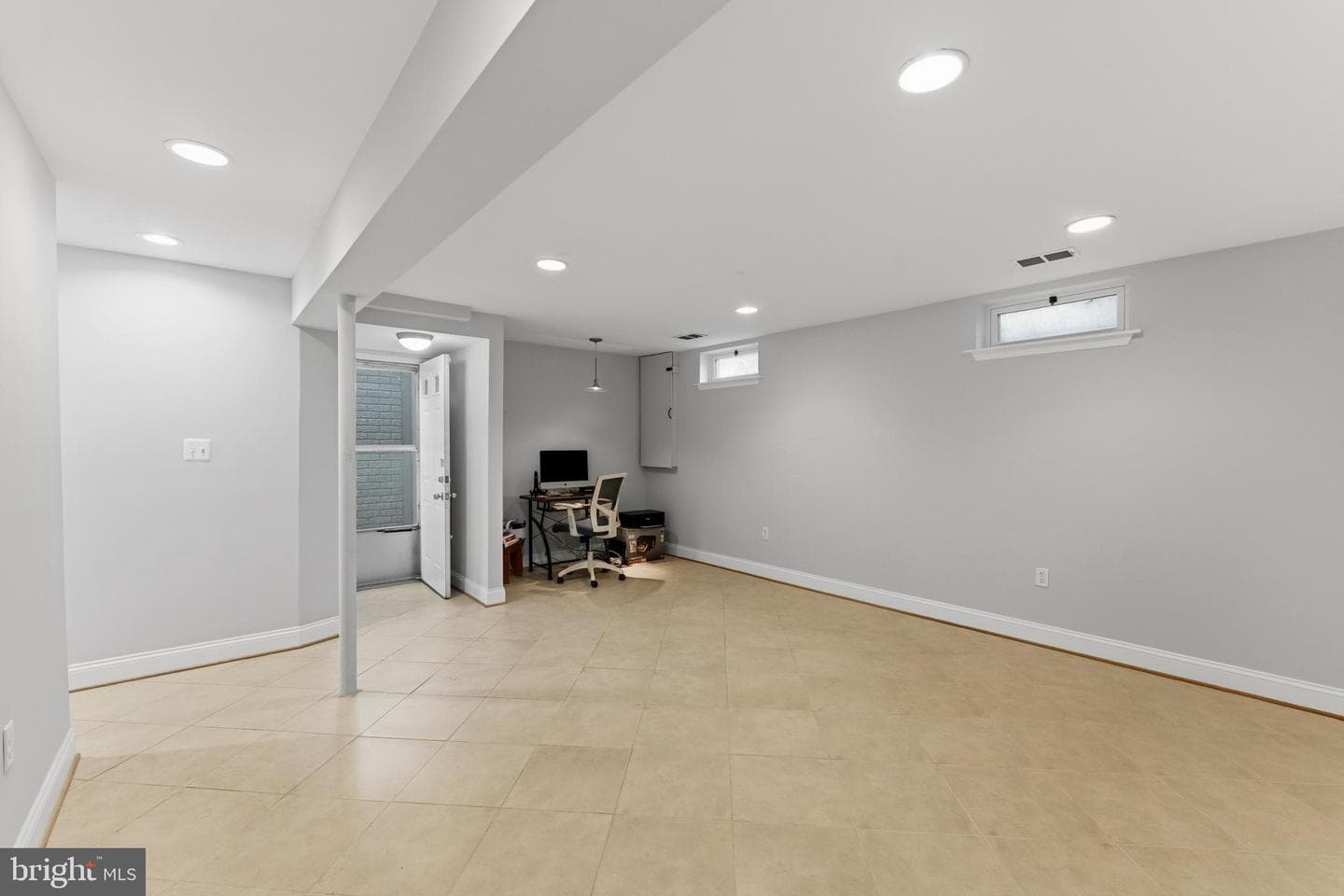 6255 Hammett Street photo 20