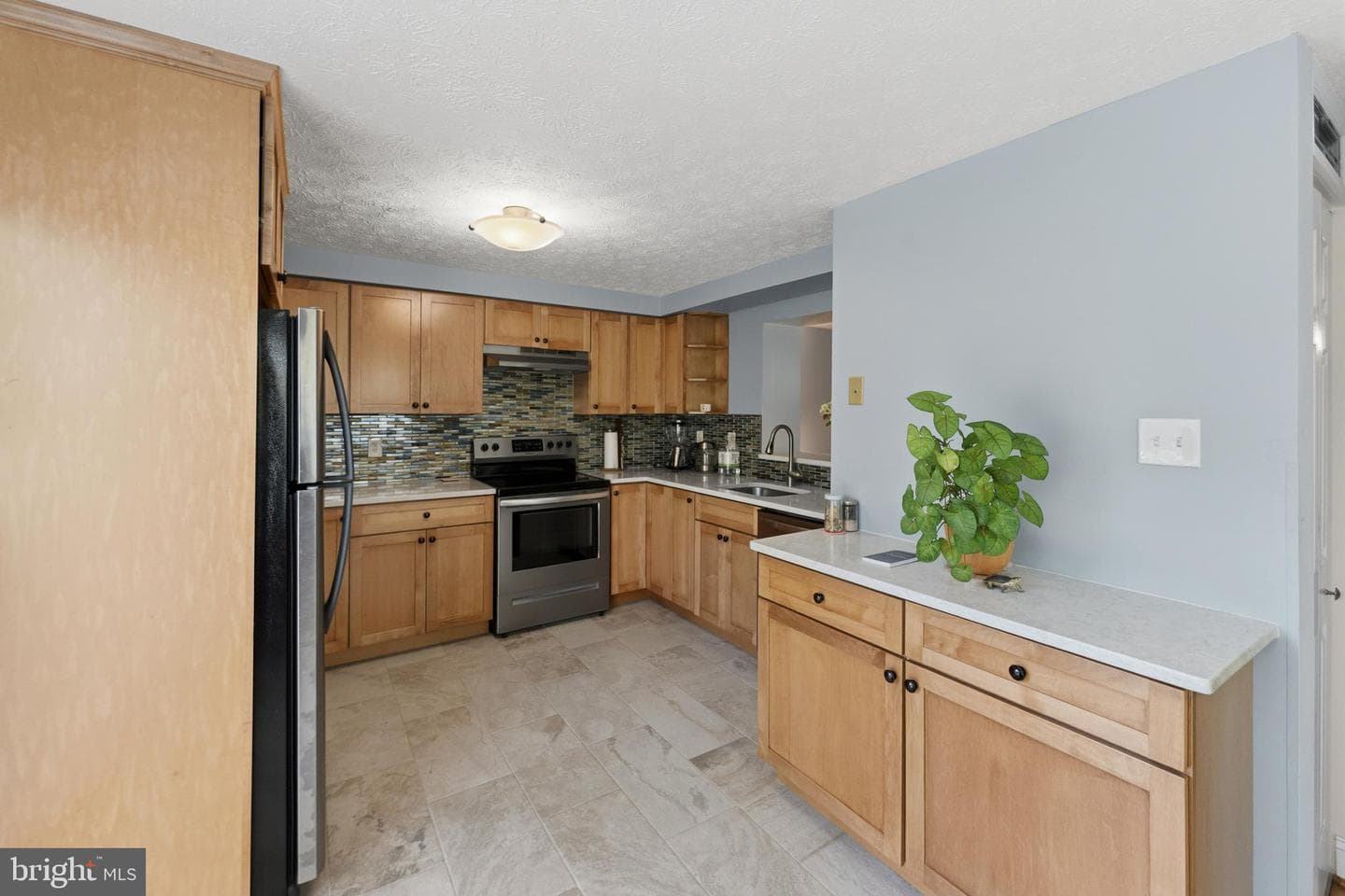6255 Hammett Street photo 32