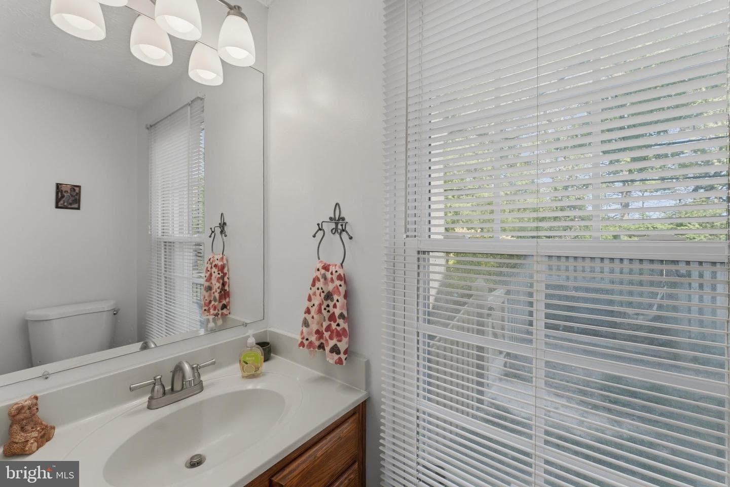 6255 Hammett Street photo 6