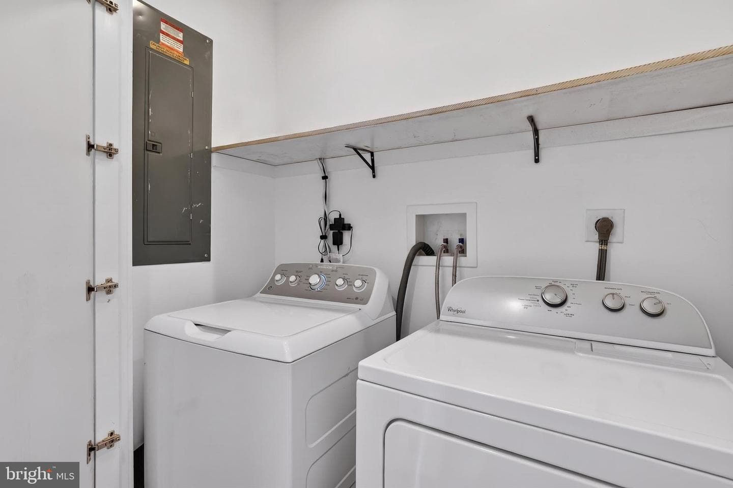 817 57th Pl photo 21