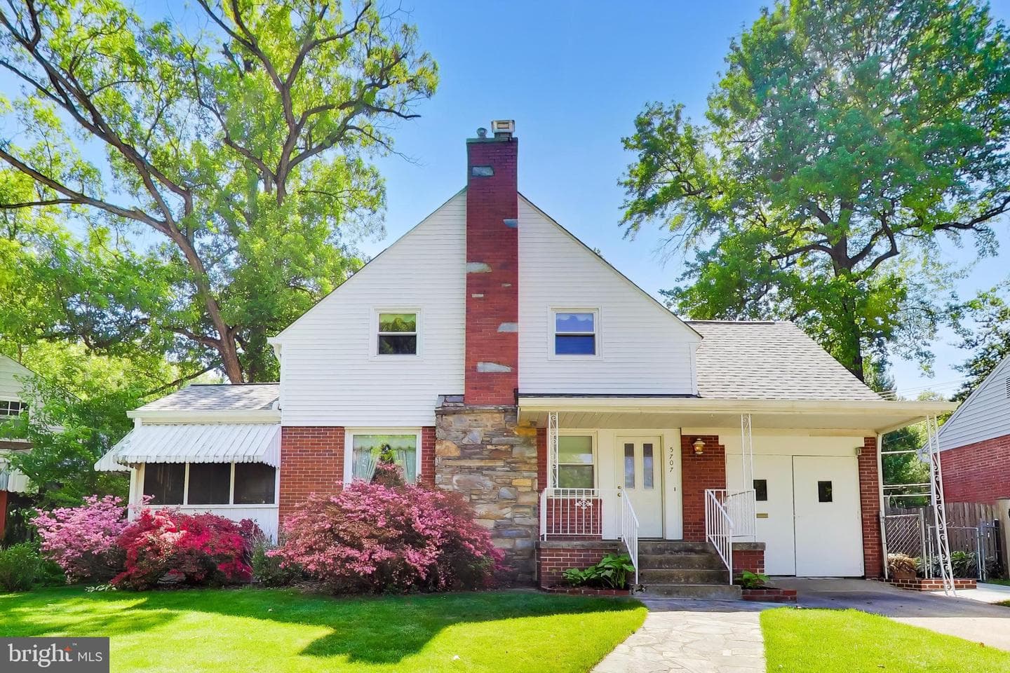 5707 Greenleaf Rd