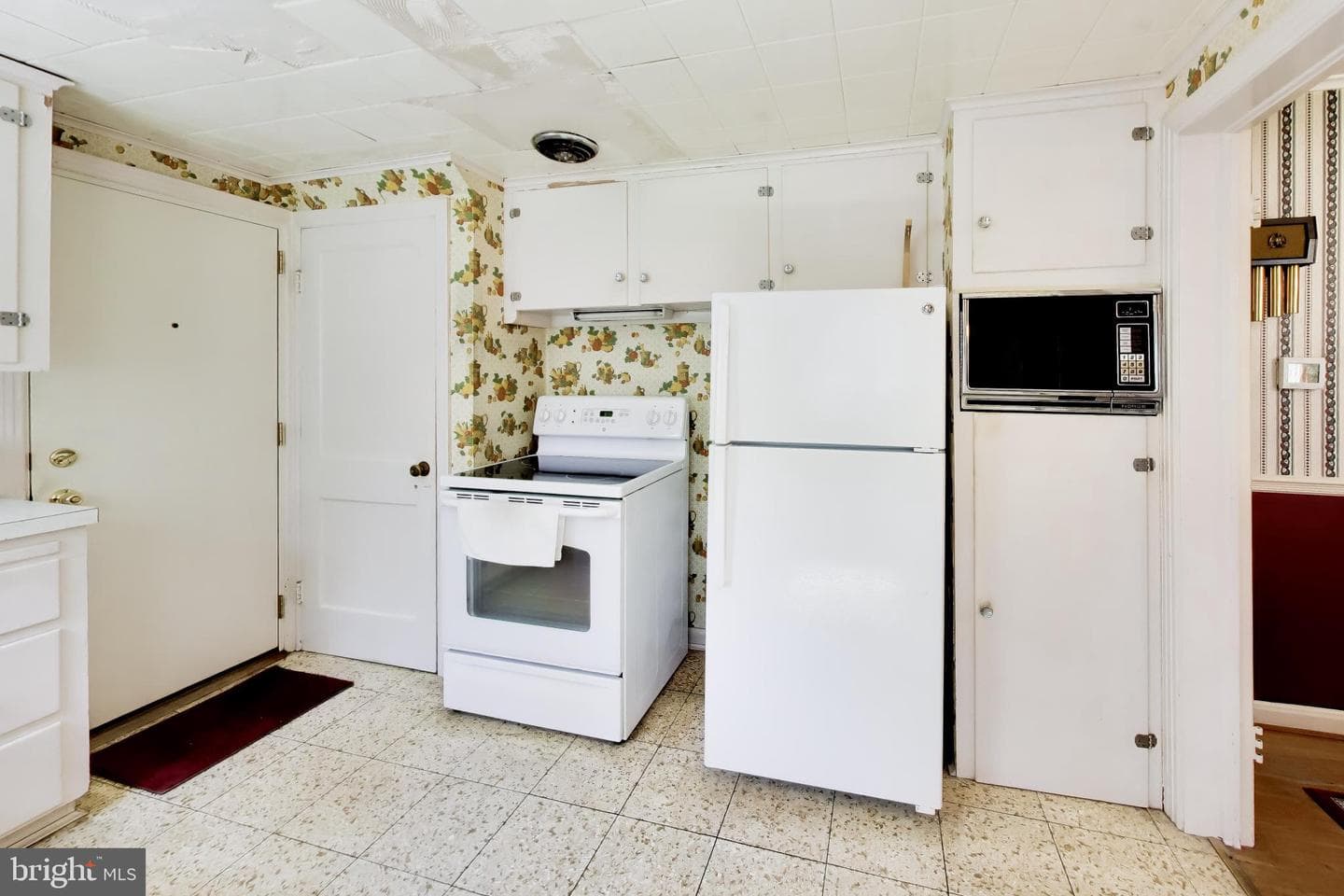 5707 Greenleaf Rd photo 12