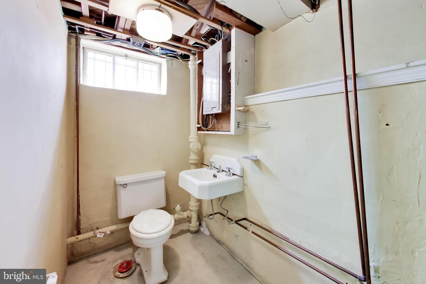 5707 Greenleaf Rd photo 24