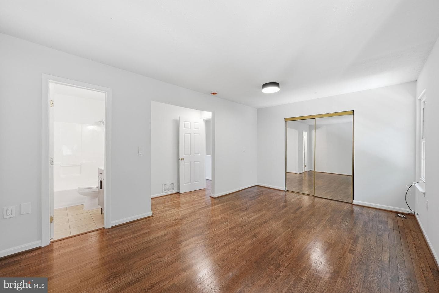 5515 K St photo 35