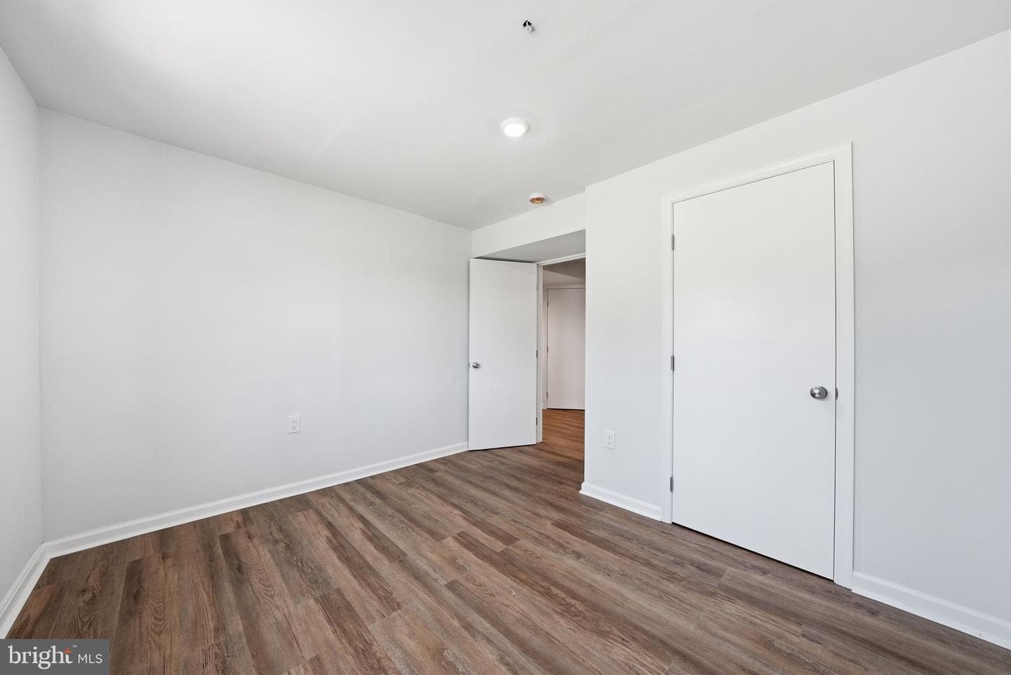 5515 K St photo 9