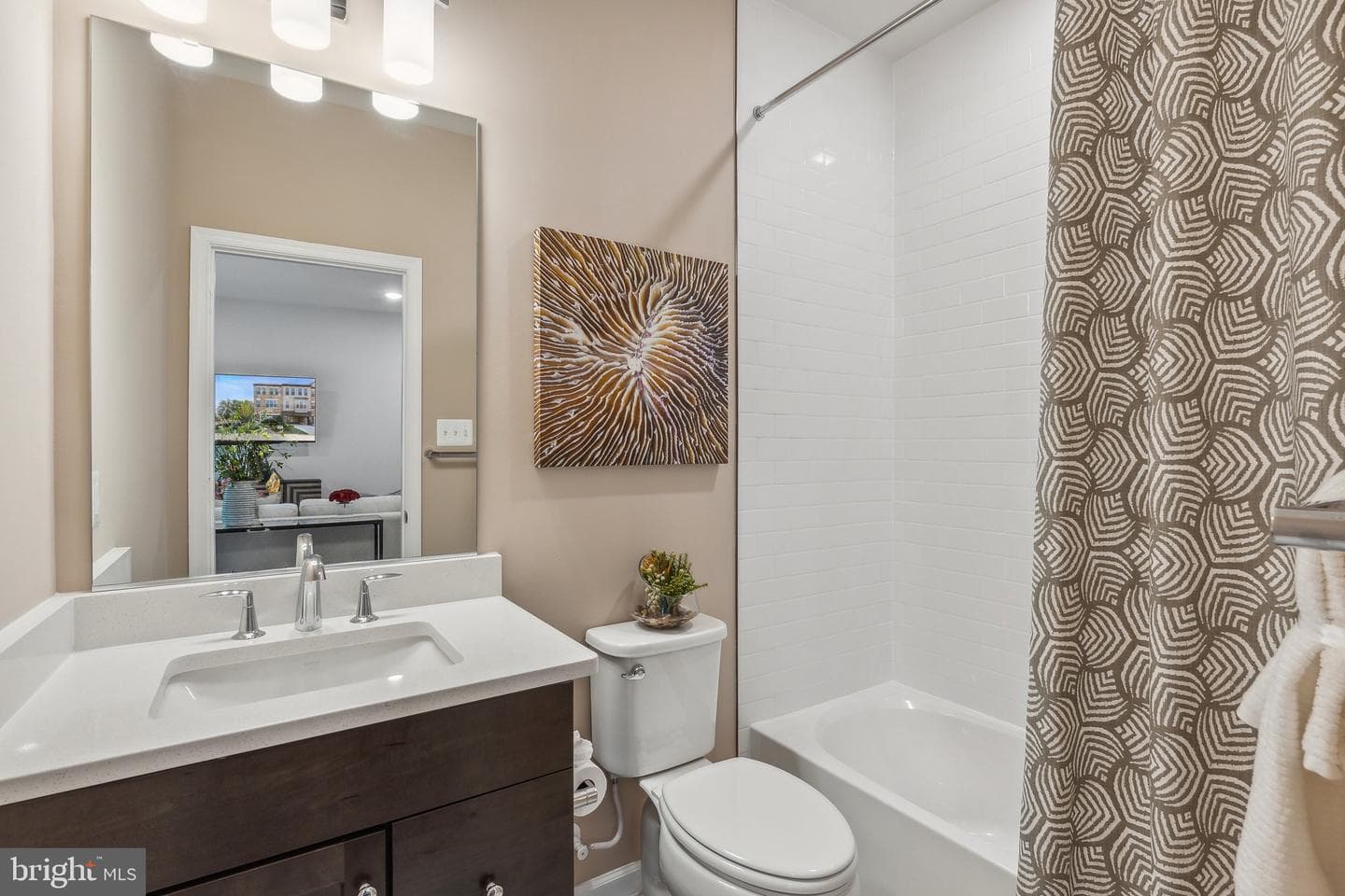 7041 Woodlands Green Road photo 20