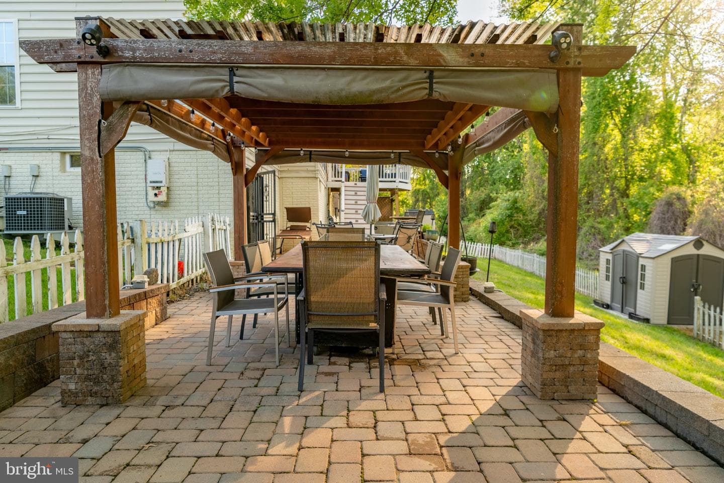 5201 Chestnut Manor Court photo 20