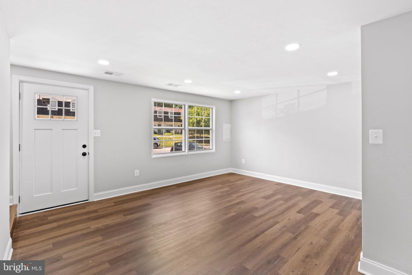 1709 Dutch Village Drive #m-394 photo 6