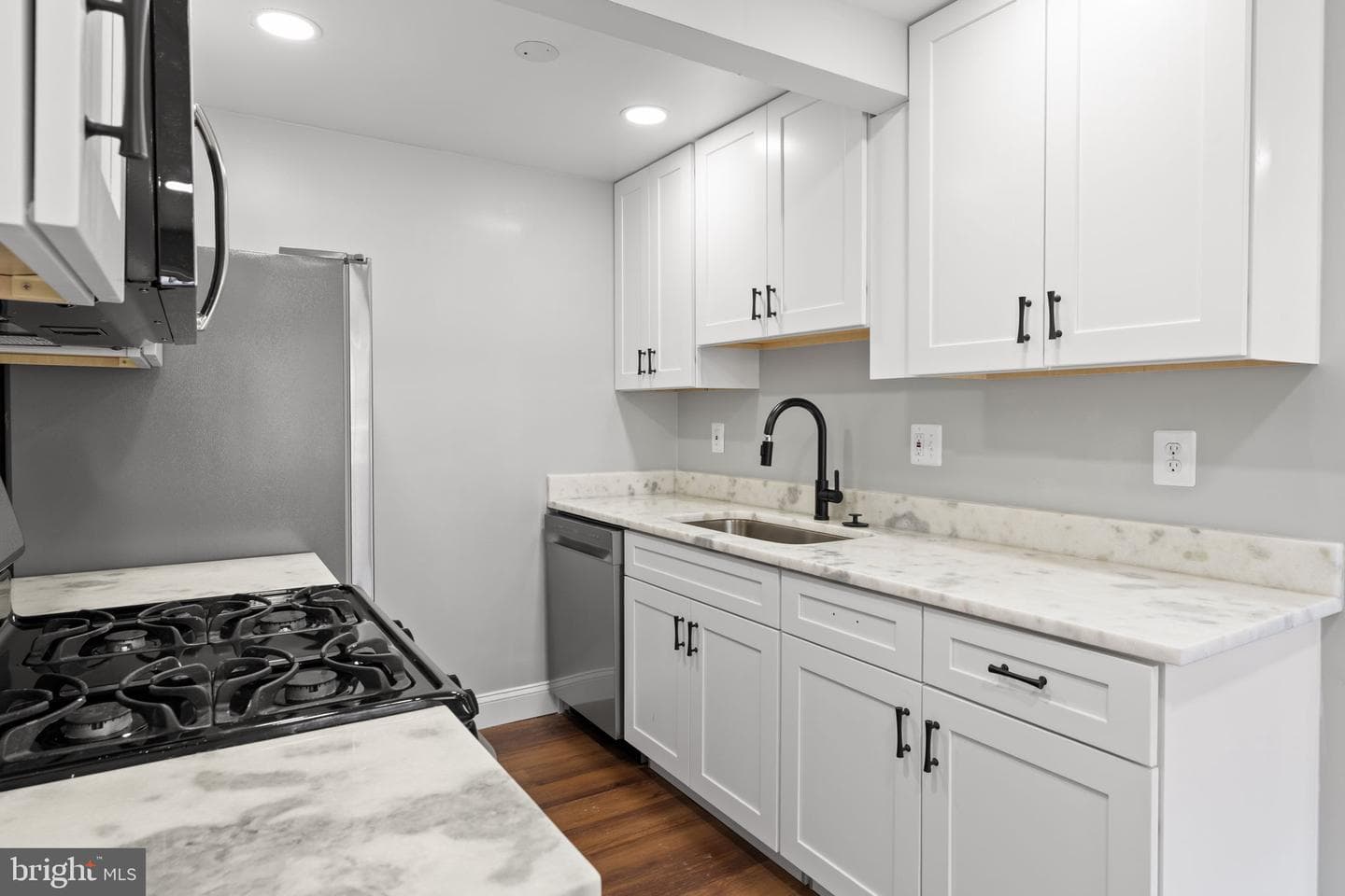 1709 Dutch Village Drive #m-394 photo 9