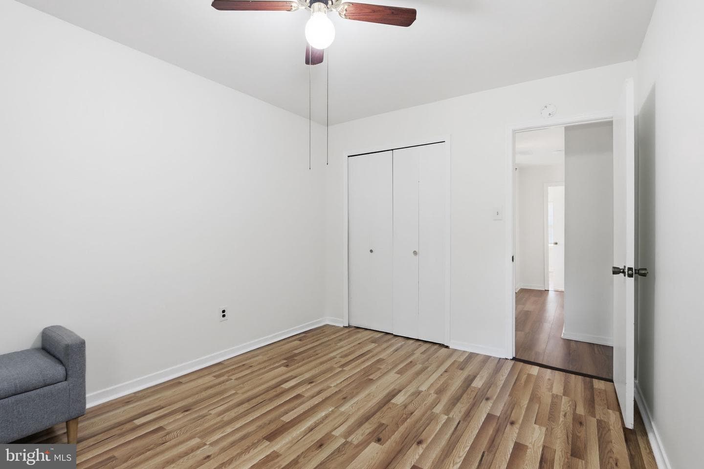 201 Castleton Place photo 20