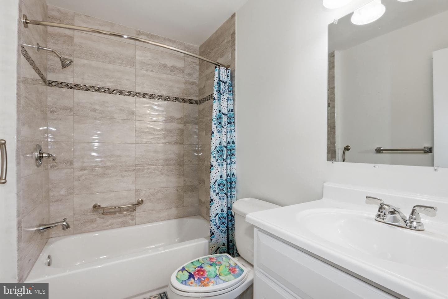 201 Castleton Place photo 29