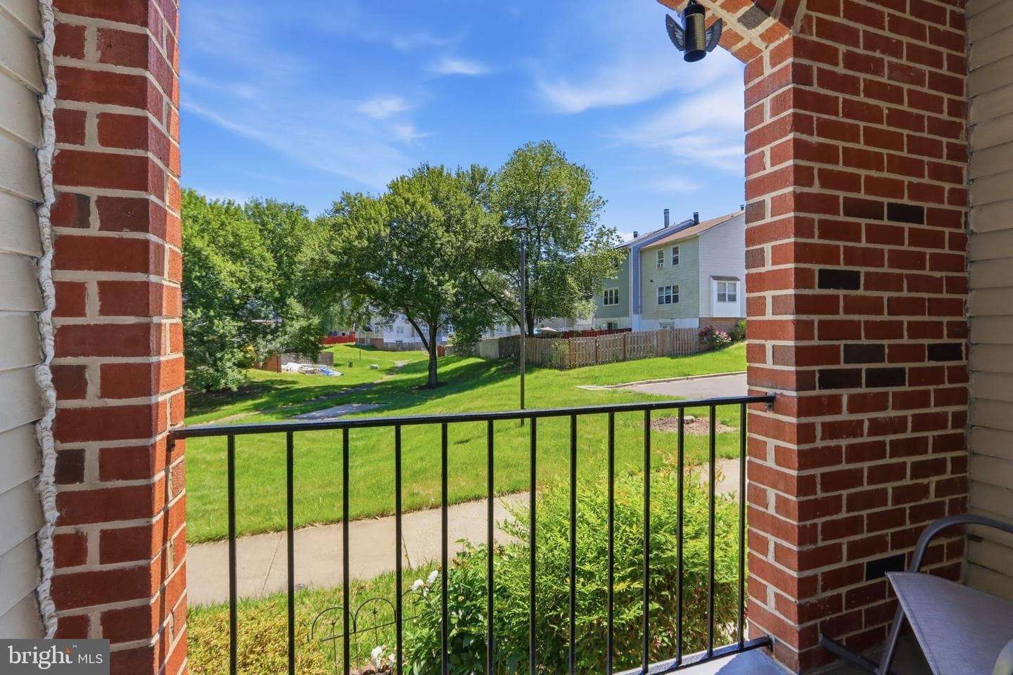 201 Castleton Place photo 43