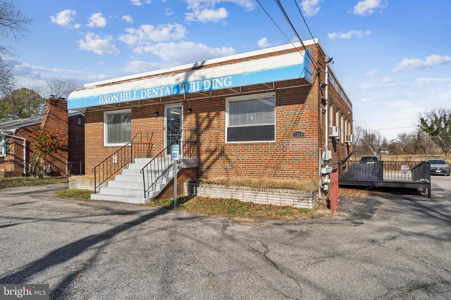 1004 White Oak Drive, Oxon Hill