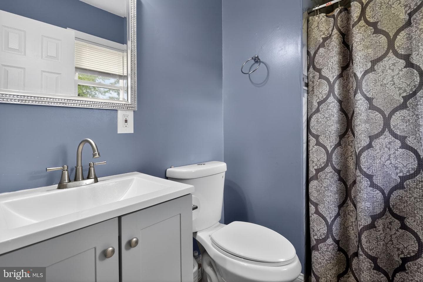2608 Kingsway Road photo 18