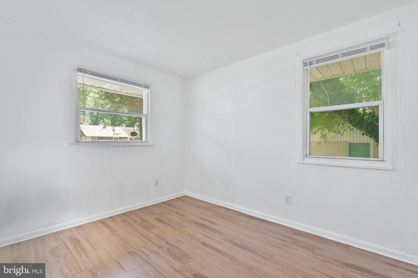7634 Normandy Road photo 14
