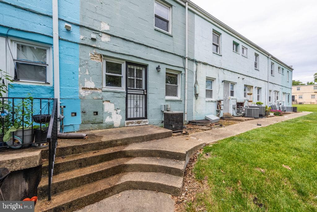 2540 Iverson Street photo 20