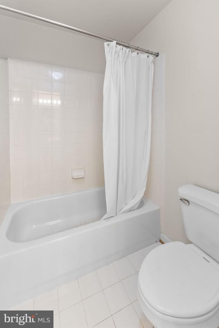 2501 Friendship Heights Drive photo 33