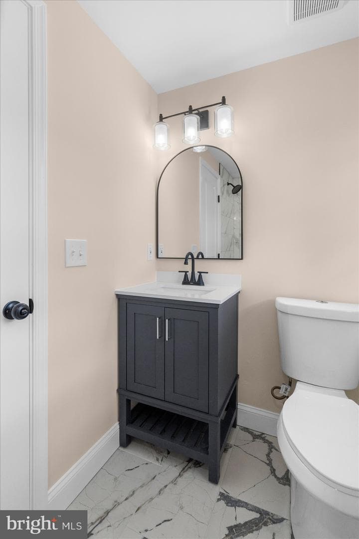 12508 Swirl Lane photo 24