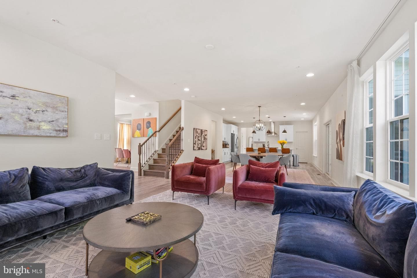 8400 Cedar Chase photo 35
