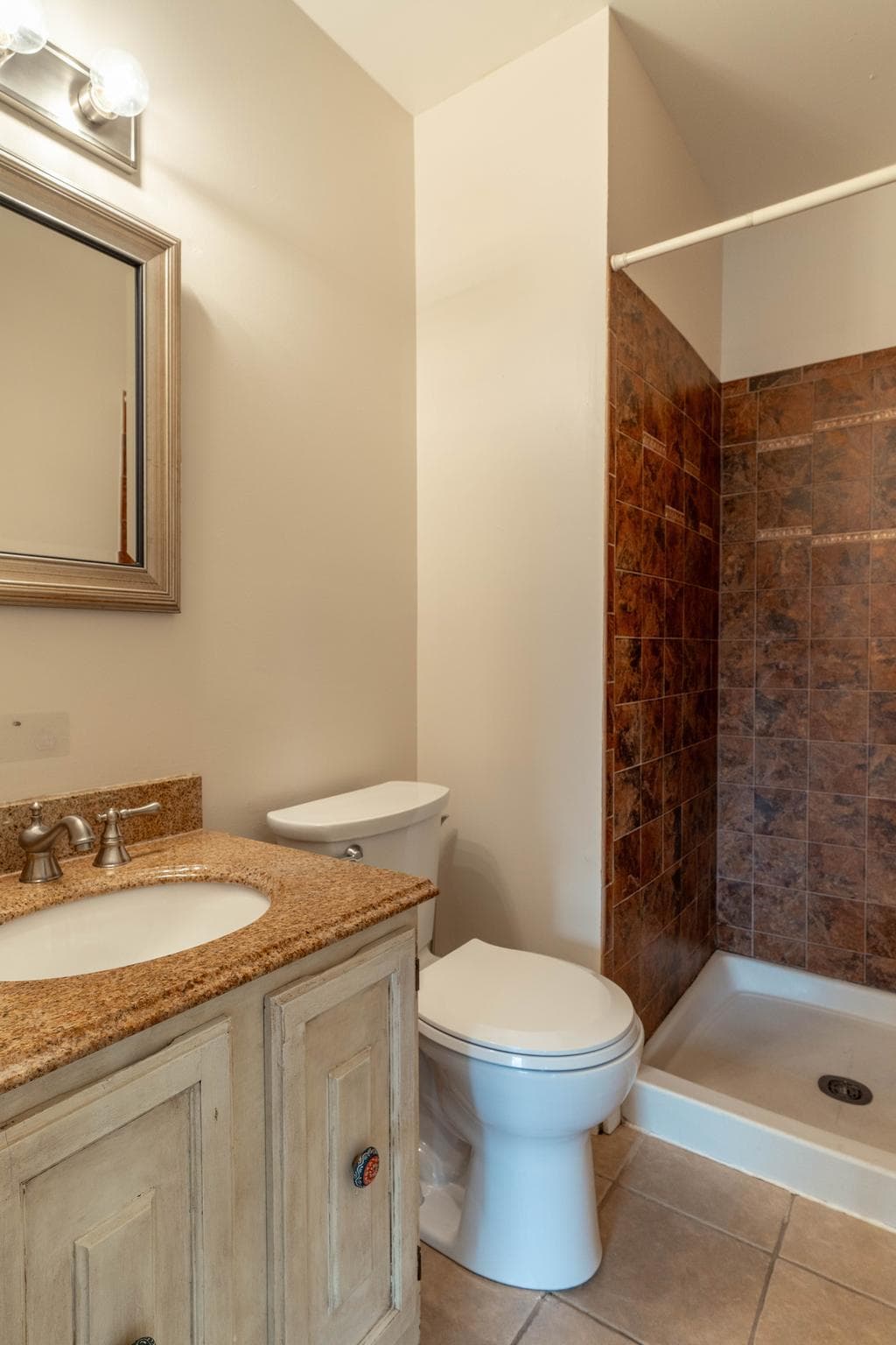 5922 Surratts Village Drive photo 25