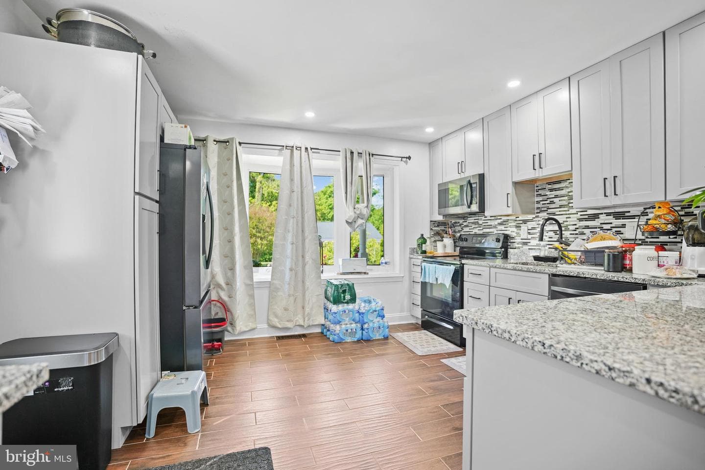 7518 Bentree Rd photo 6