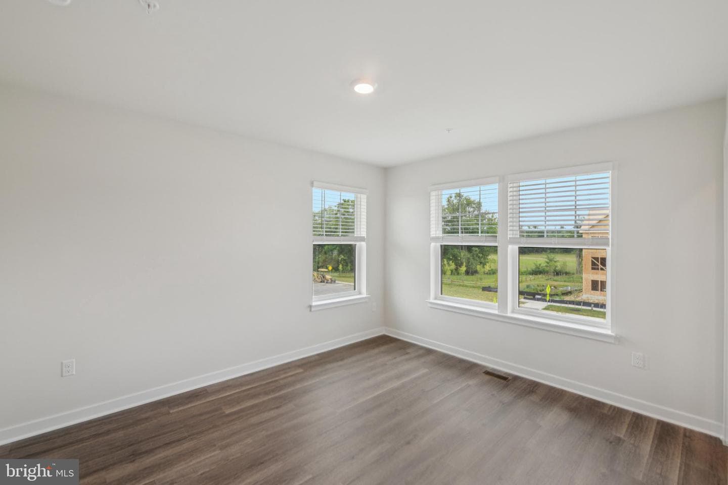 7428 Calm Retreat Boulevard photo 20