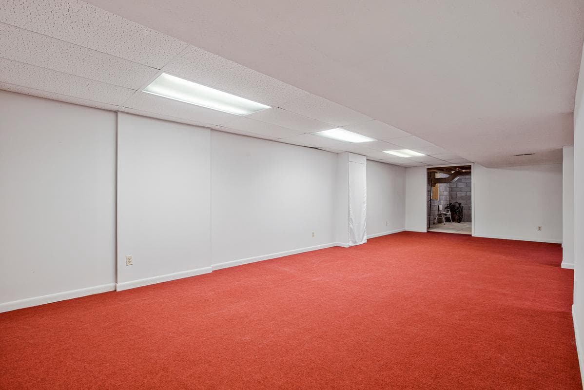 16704 Goldsborough Avenue photo 45