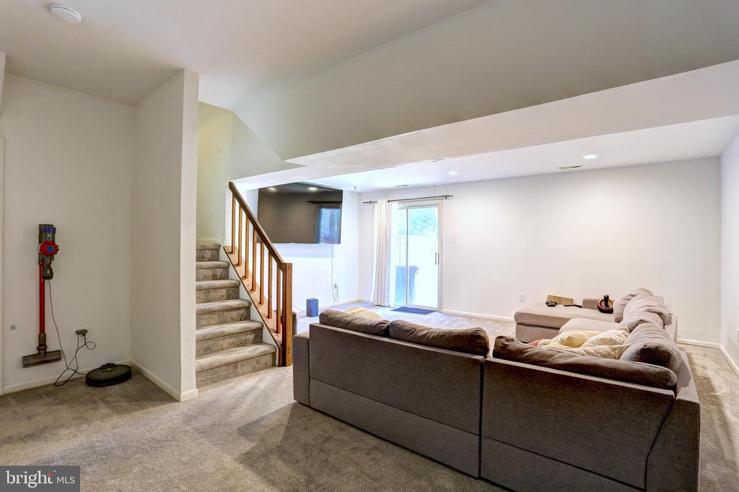 8239 Londonderry Court photo 19