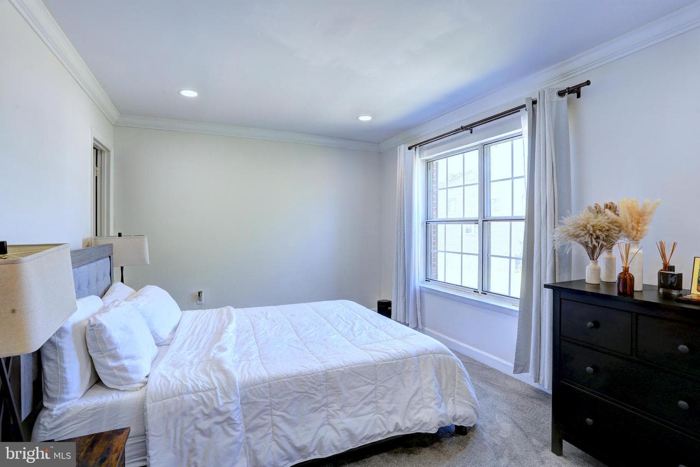 8239 Londonderry Court photo 24