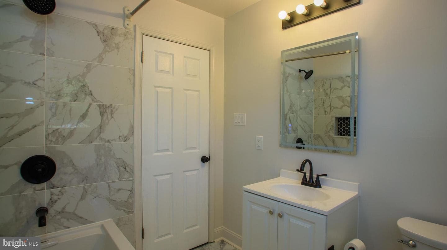2608 Holly Dr photo 15