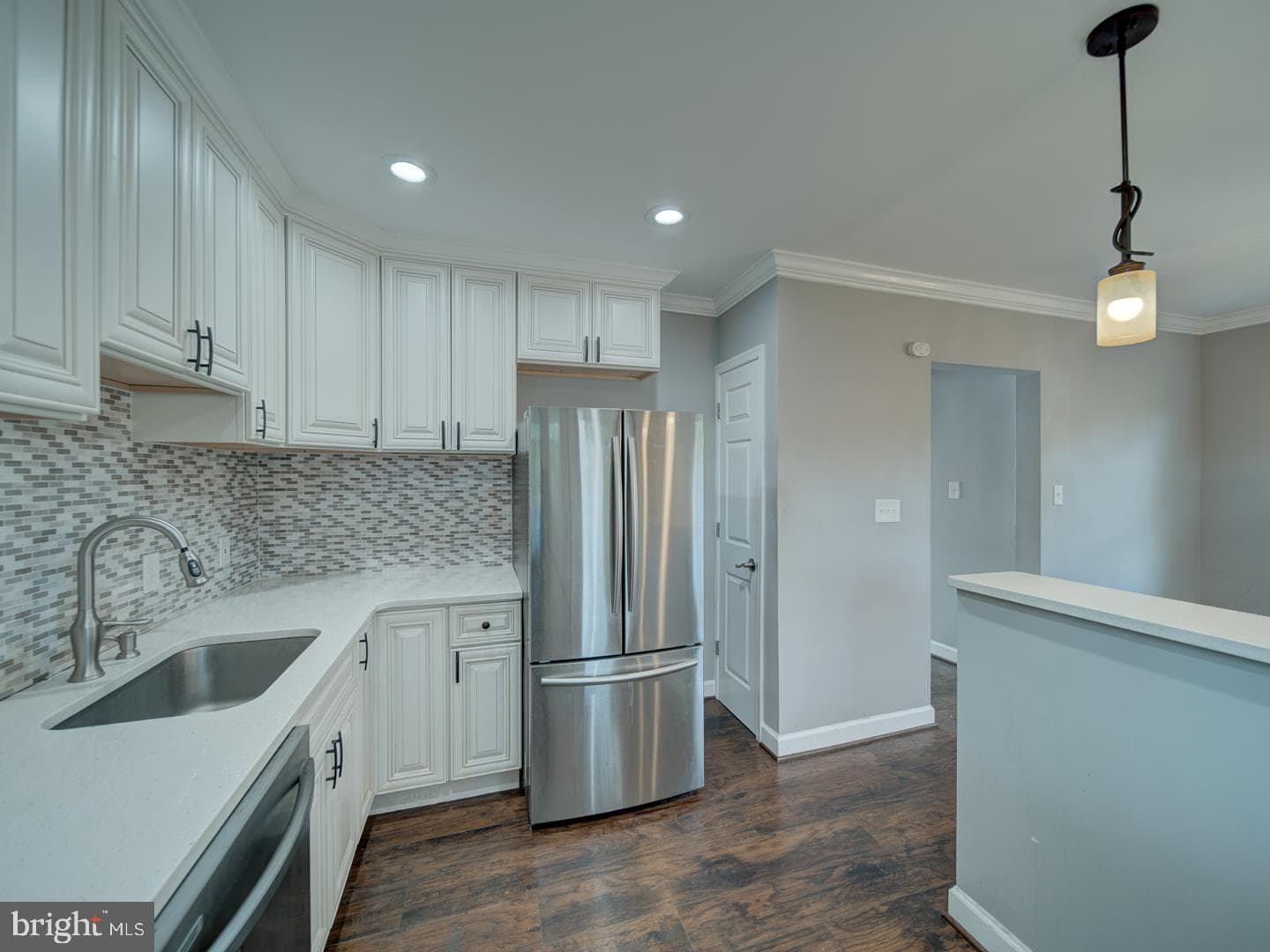 2407 Saint Clair Drive photo 22