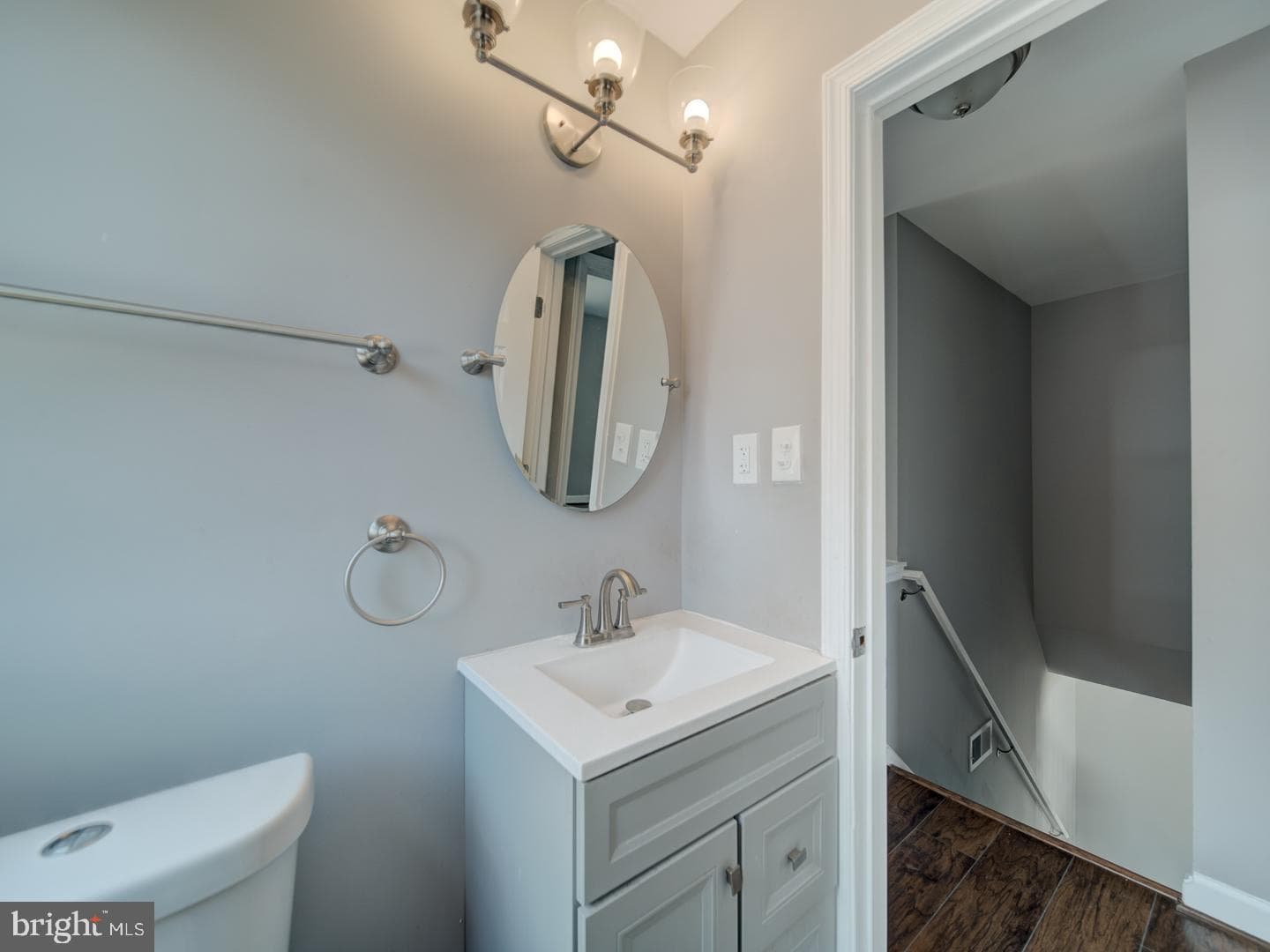 2407 Saint Clair Drive photo 25