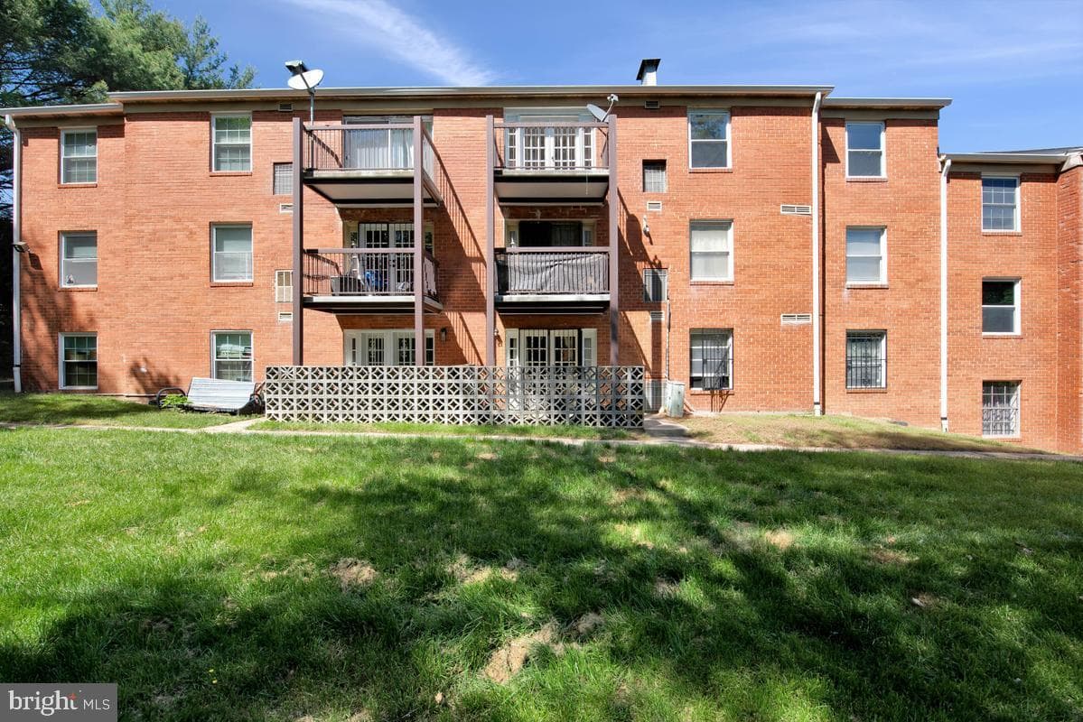 3809 Swann Road #203 photo 30