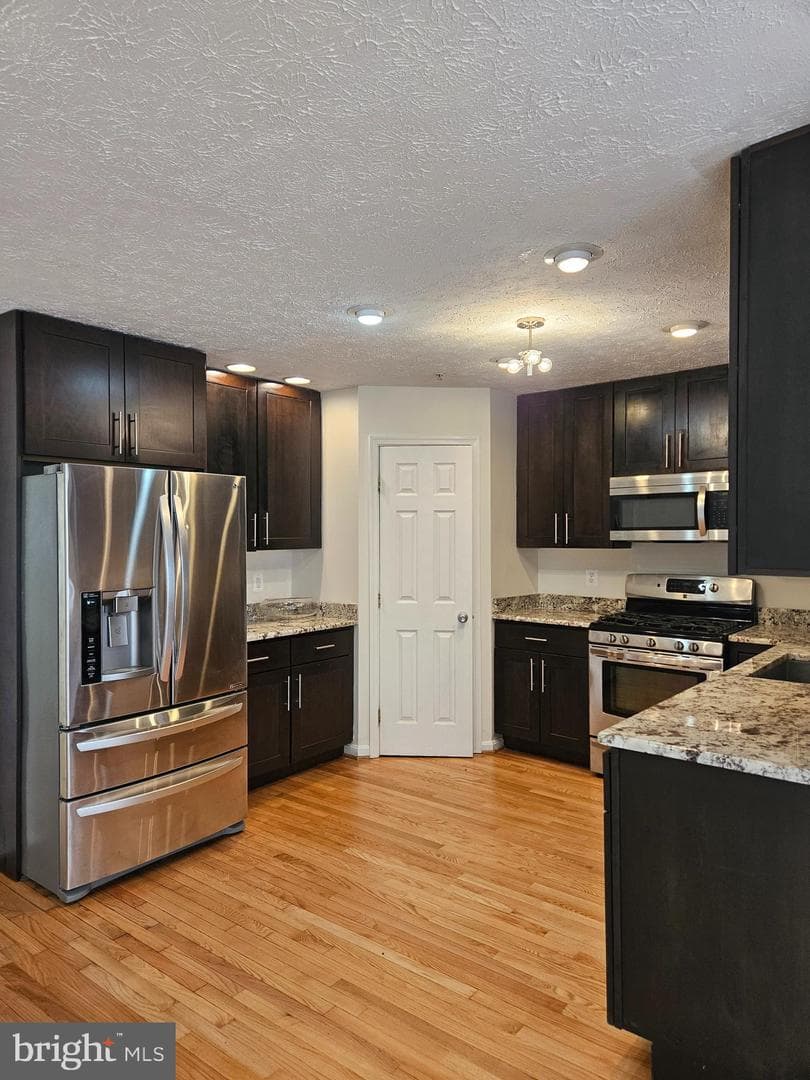 12800 Center Park Way photo 11