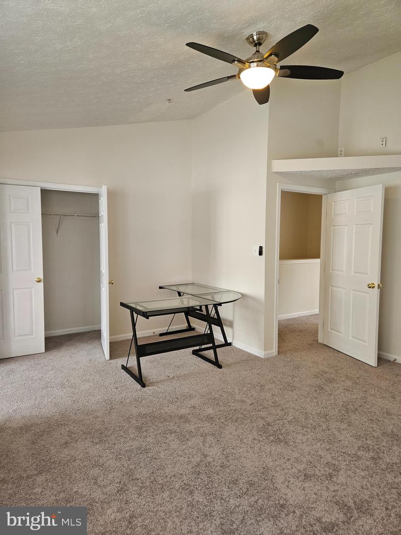 12800 Center Park Way photo 16