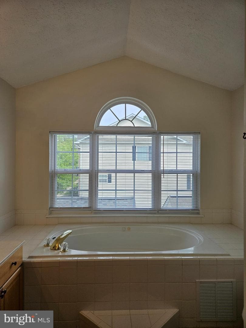 12800 Center Park Way photo 19