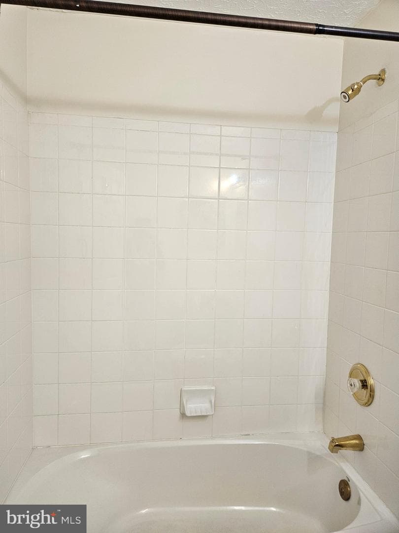 12800 Center Park Way photo 27