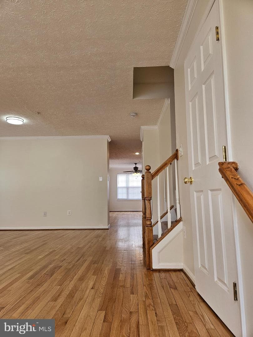 12800 Center Park Way photo 4